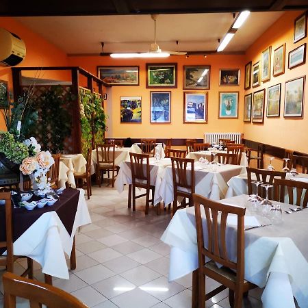 Osteria Dei Locandieri Abbadia San Salvator Buitenkant foto
