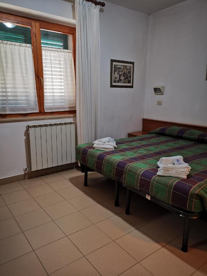 Osteria Dei Locandieri Abbadia San Salvator Buitenkant foto