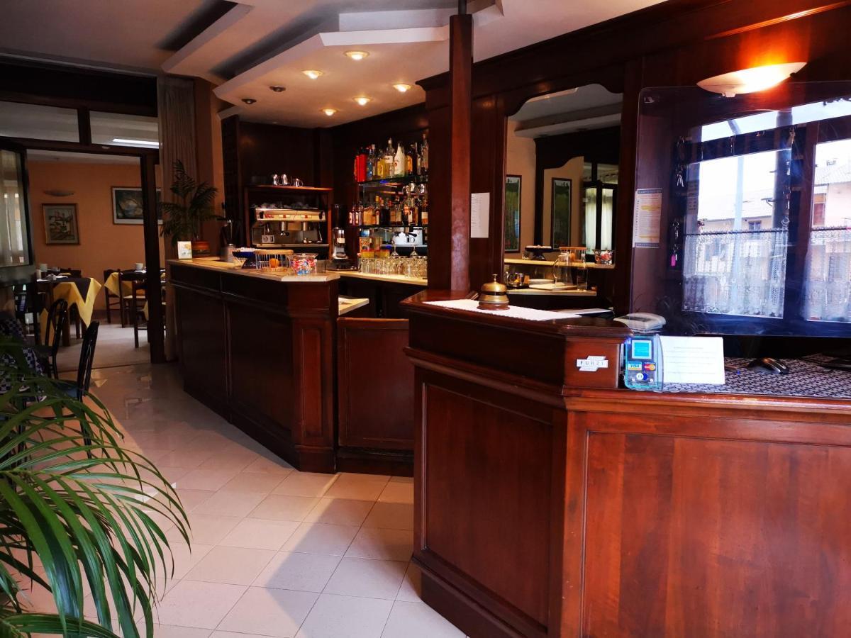 Osteria Dei Locandieri Abbadia San Salvator Buitenkant foto